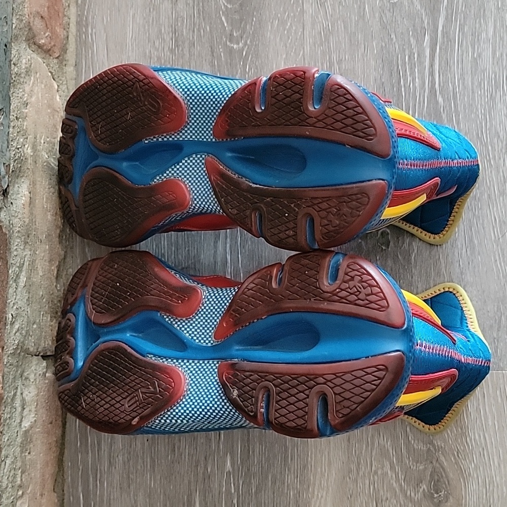 Under Armour Mens CN1 Superman Highlight Trainer Shoe Red Blue Yellow Sz 10.5 - Picture 9 of 12